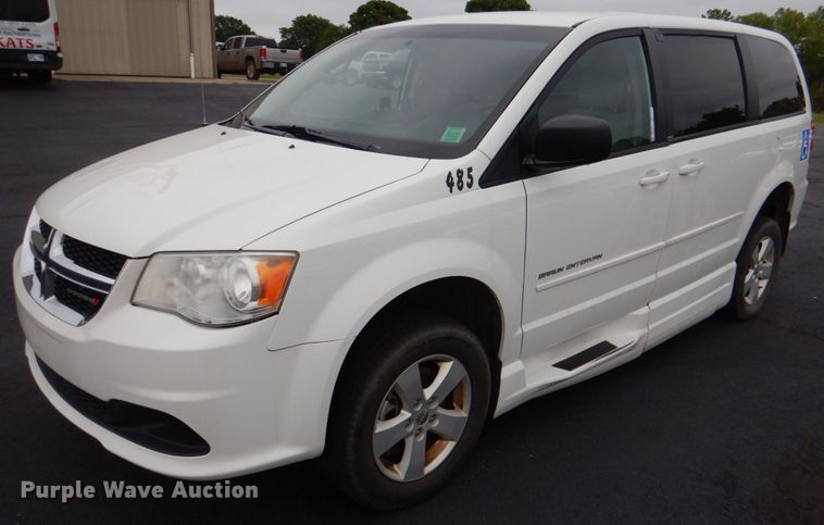 image for item HL9468 2013 Dodge Grand Caravan  handicap accessible van