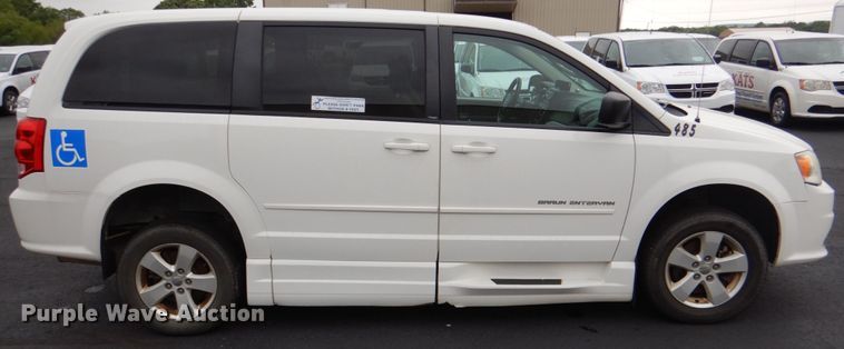 image for item HL9468 2013 Dodge Grand Caravan  handicap accessible van