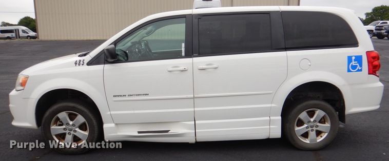 image for item HL9468 2013 Dodge Grand Caravan  handicap accessible van
