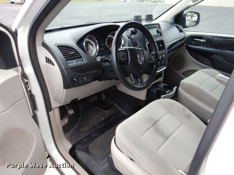 image for item HL9468 2013 Dodge Grand Caravan  handicap accessible van