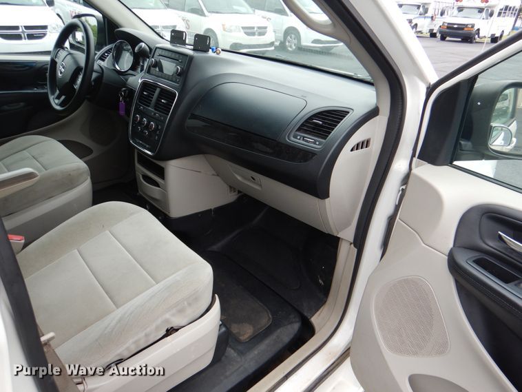 image for item HL9468 2013 Dodge Grand Caravan  handicap accessible van