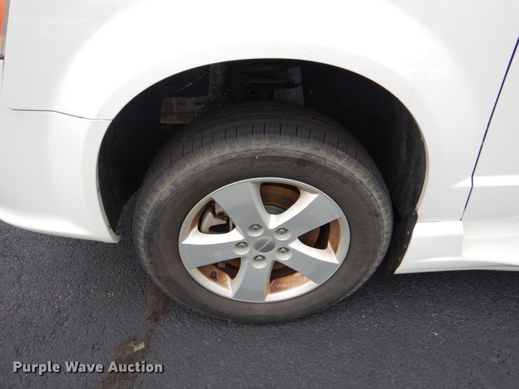 image for item HL9468 2013 Dodge Grand Caravan  handicap accessible van