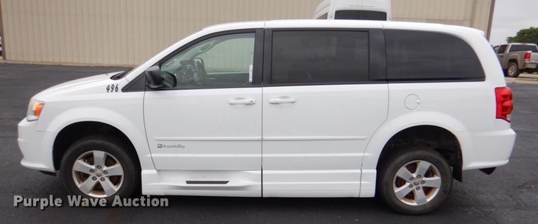 image for item HL9469 2014 Dodge Grand Caravan  handicap accessible van