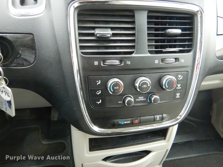 image for item HL9469 2014 Dodge Grand Caravan  handicap accessible van