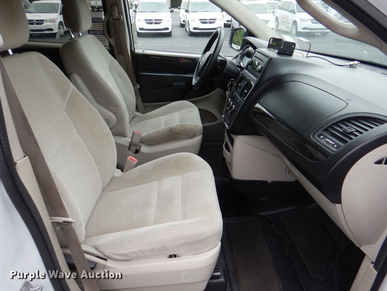 image for item HL9469 2014 Dodge Grand Caravan  handicap accessible van