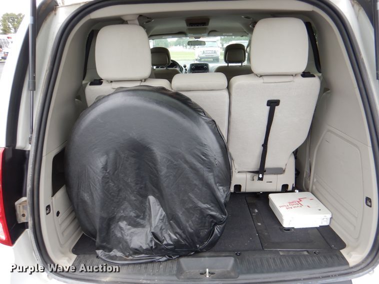 image for item HL9469 2014 Dodge Grand Caravan  handicap accessible van