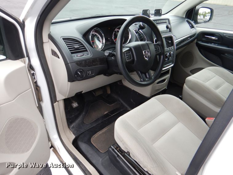 image for item HL9470 2014 Dodge Grand Caravan  handicap accessible van