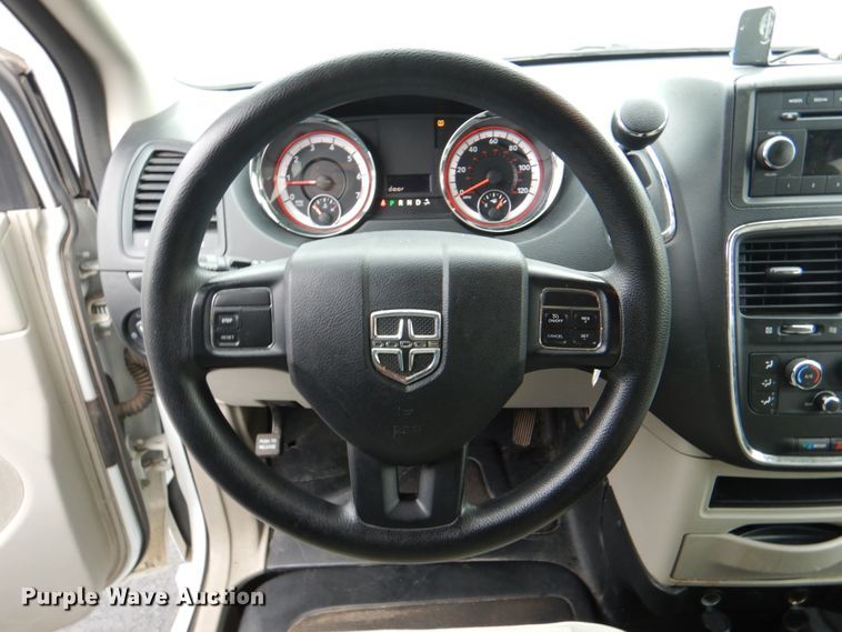 image for item HL9470 2014 Dodge Grand Caravan  handicap accessible van