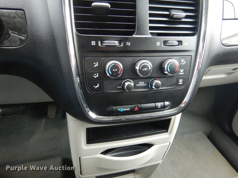 image for item HL9471 2014 Dodge Grand Caravan  handicap accessible van