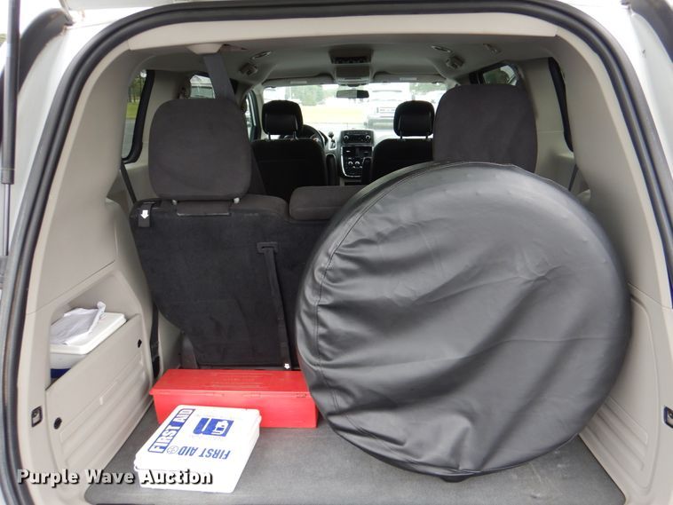 image for item HL9471 2014 Dodge Grand Caravan  handicap accessible van