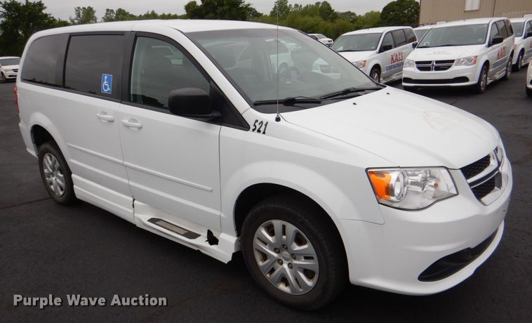 image for item HL9472 2015 Dodge Grand Caravan  handicap accessible van