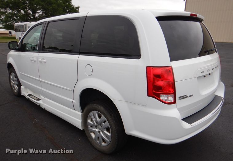 image for item HL9472 2015 Dodge Grand Caravan  handicap accessible van
