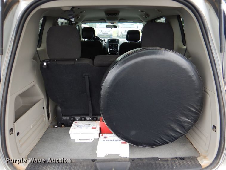 image for item HL9472 2015 Dodge Grand Caravan  handicap accessible van