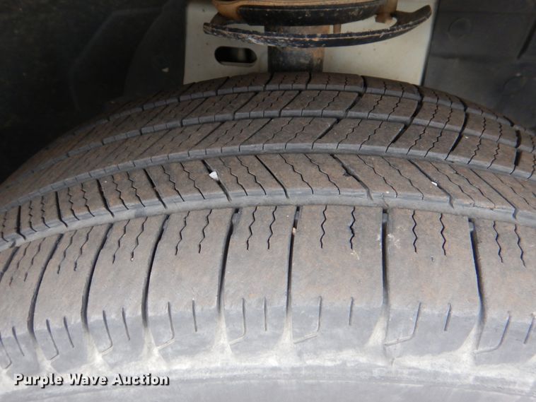 image for item HL9472 2015 Dodge Grand Caravan  handicap accessible van