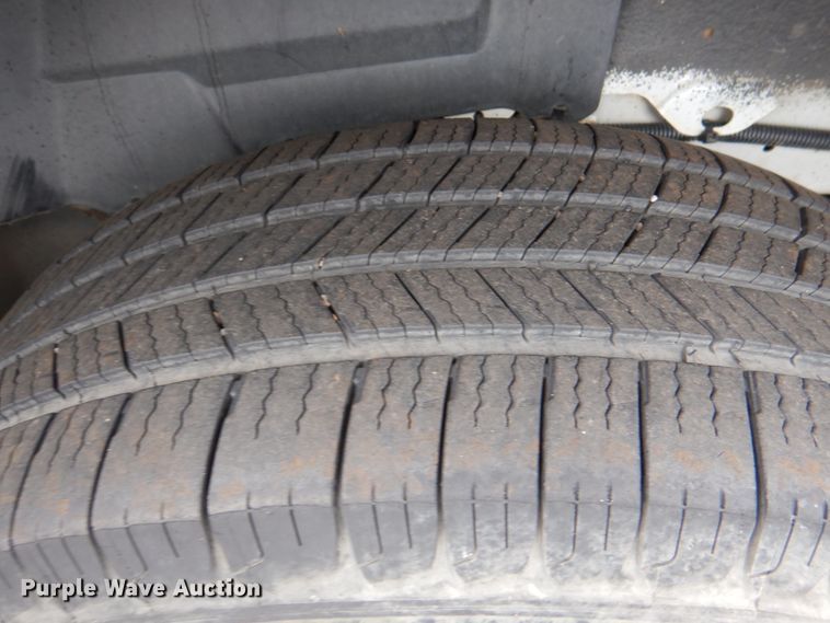 image for item HL9472 2015 Dodge Grand Caravan  handicap accessible van