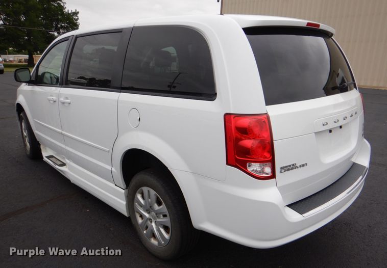 image for item HL9473 2015 Dodge Grand Caravan  handicap accessible van
