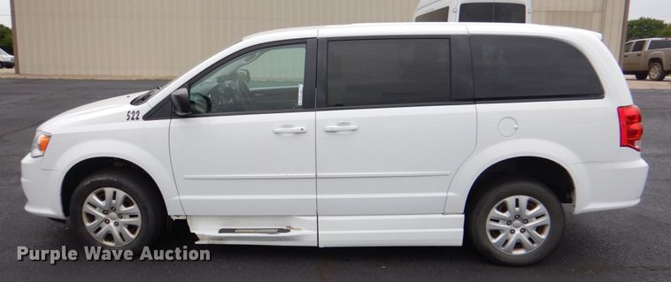 image for item HL9473 2015 Dodge Grand Caravan  handicap accessible van