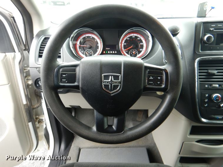 image for item HL9473 2015 Dodge Grand Caravan  handicap accessible van