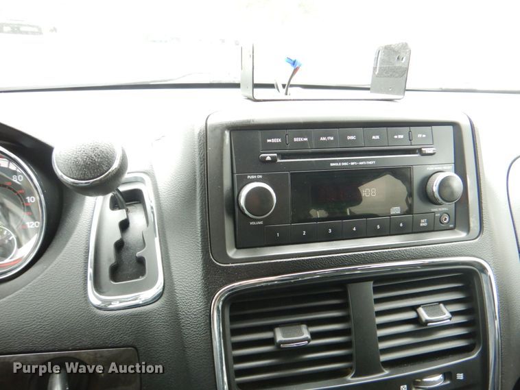 image for item HL9473 2015 Dodge Grand Caravan  handicap accessible van