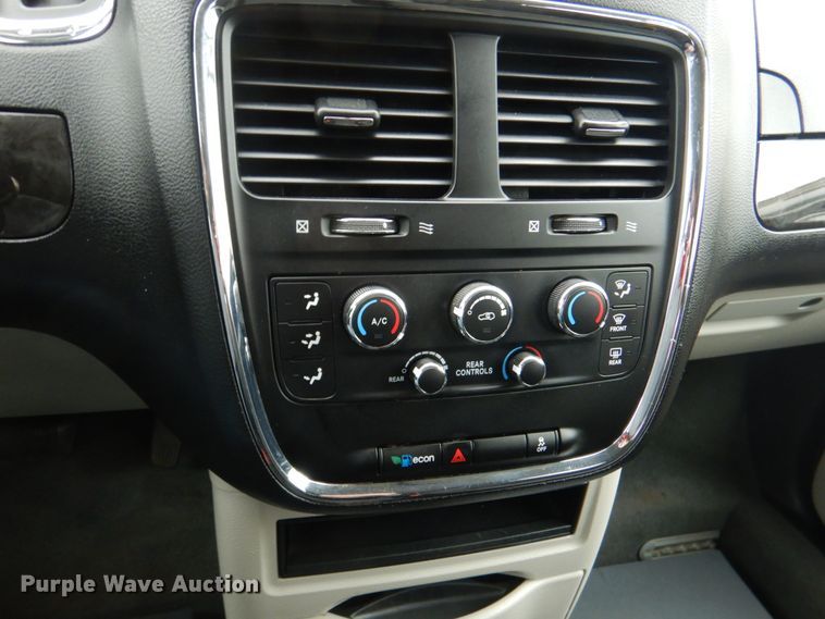 image for item HL9473 2015 Dodge Grand Caravan  handicap accessible van