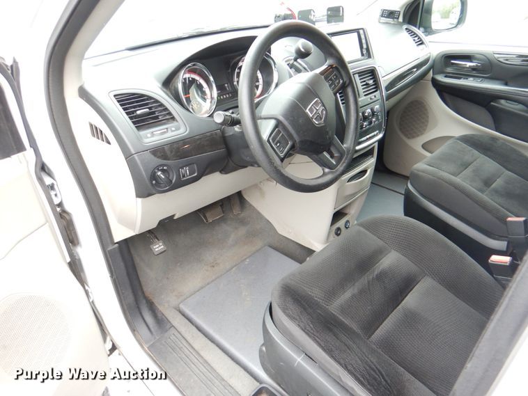 image for item HL9474 2017 Dodge Grand Caravan  handicap accessible van