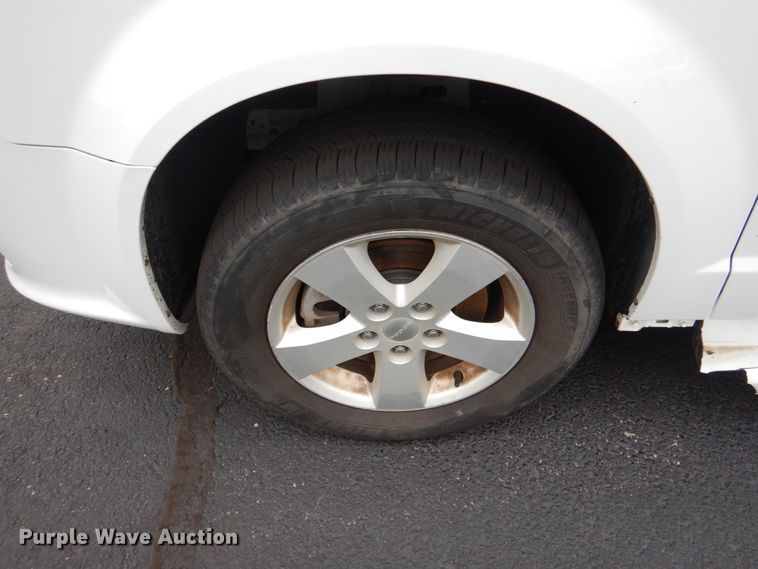 image for item HL9474 2017 Dodge Grand Caravan  handicap accessible van