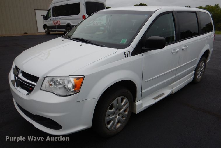 image for item HL9475 2015 Dodge Grand Caravan  handicap accessible van