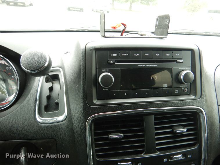 image for item HL9475 2015 Dodge Grand Caravan  handicap accessible van