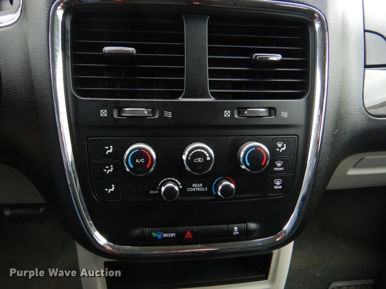 image for item HL9475 2015 Dodge Grand Caravan  handicap accessible van