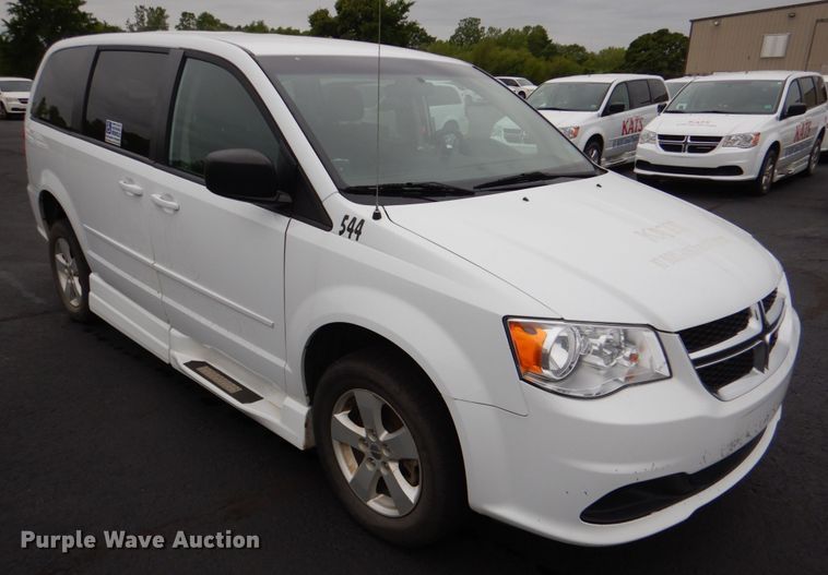 image for item HL9476 2016 Dodge Grand Caravan  handicap accessible van