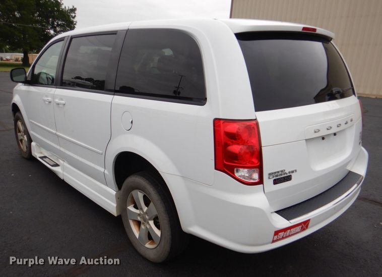 image for item HL9477 2016 Dodge Grand Caravan  handicap accessible van