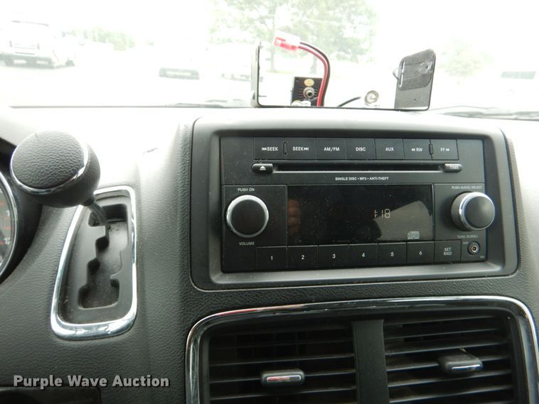 image for item HL9477 2016 Dodge Grand Caravan  handicap accessible van