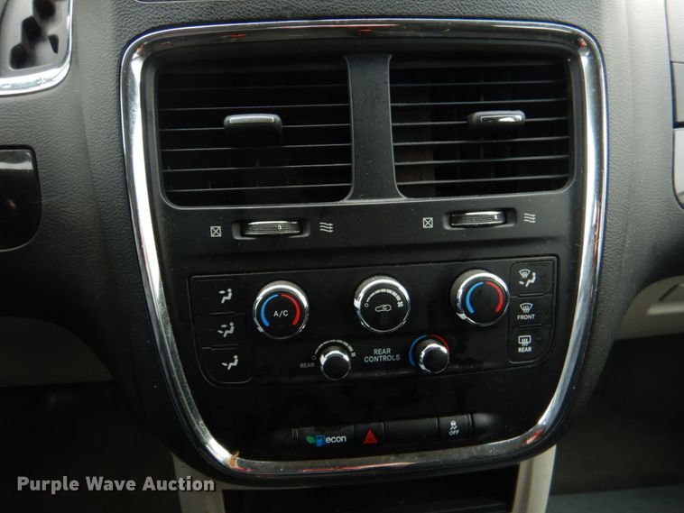 image for item HL9477 2016 Dodge Grand Caravan  handicap accessible van