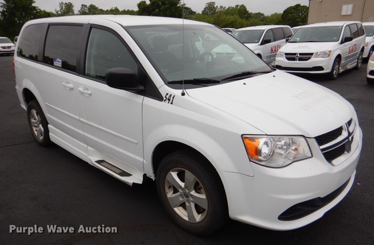 image for item HL9478 2016 Dodge Grand Caravan  handicap accessible van