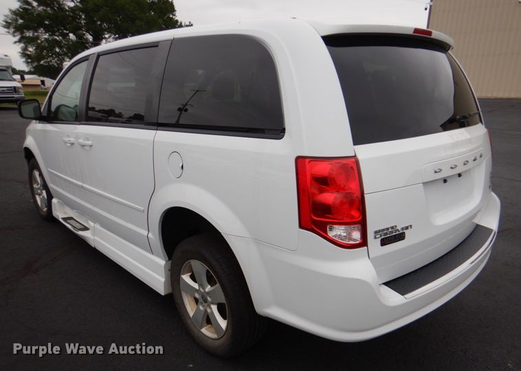 image for item HL9478 2016 Dodge Grand Caravan  handicap accessible van