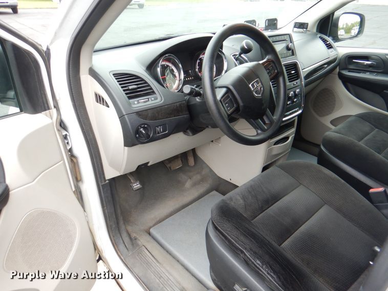 image for item HL9478 2016 Dodge Grand Caravan  handicap accessible van