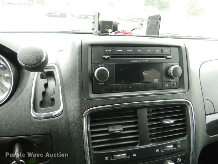 image for item HL9478 2016 Dodge Grand Caravan  handicap accessible van