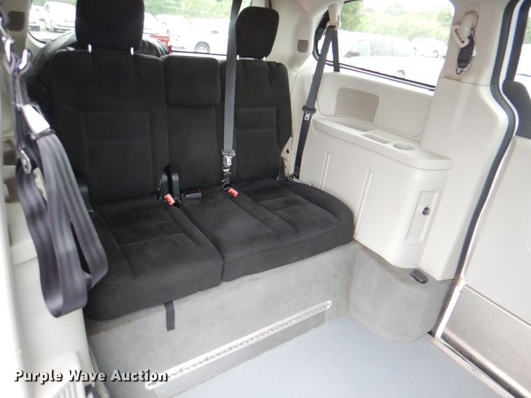 image for item HL9478 2016 Dodge Grand Caravan  handicap accessible van