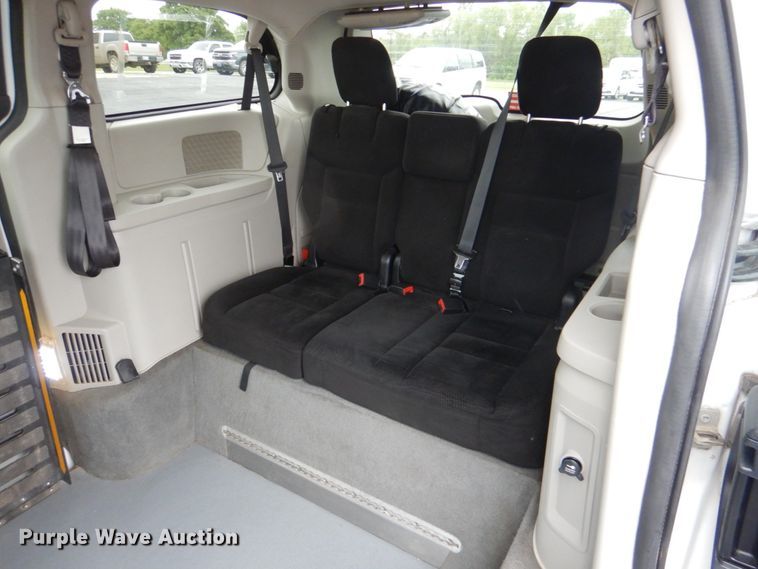 image for item HL9478 2016 Dodge Grand Caravan  handicap accessible van