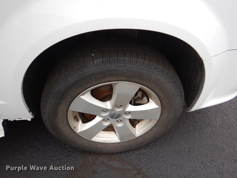 image for item HL9478 2016 Dodge Grand Caravan  handicap accessible van