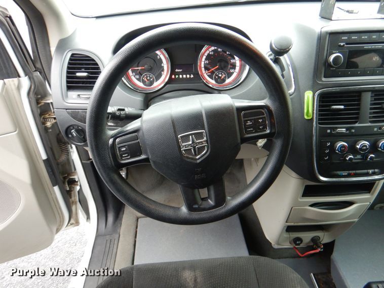 image for item HL9479 2015 Dodge Grand Caravan  handicap accessible van