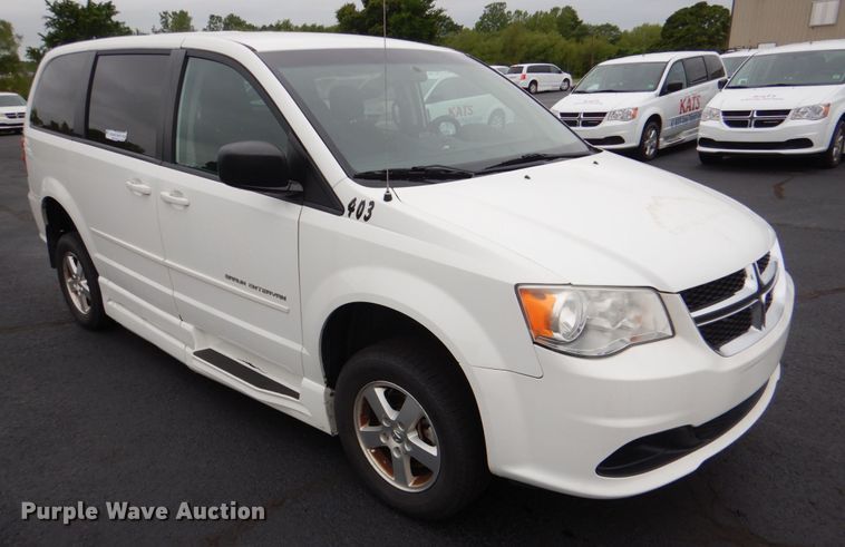 image for item HL9480 2011 Dodge Grand Caravan  handicap accessible van