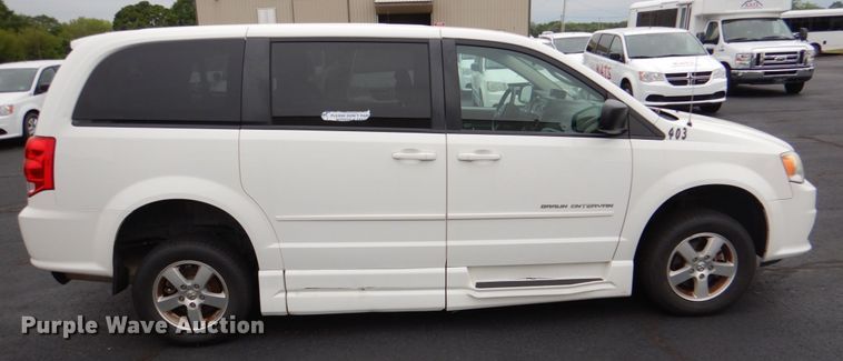 image for item HL9480 2011 Dodge Grand Caravan  handicap accessible van