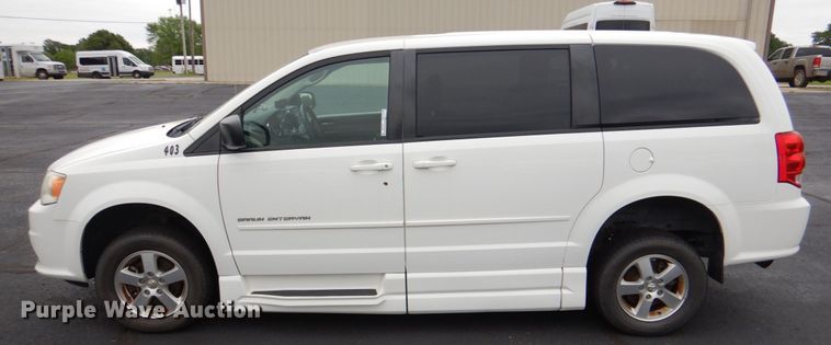 image for item HL9480 2011 Dodge Grand Caravan  handicap accessible van