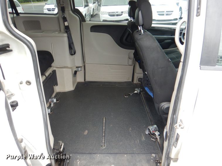image for item HL9480 2011 Dodge Grand Caravan  handicap accessible van
