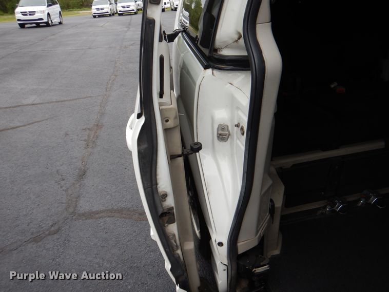 image for item HL9480 2011 Dodge Grand Caravan  handicap accessible van