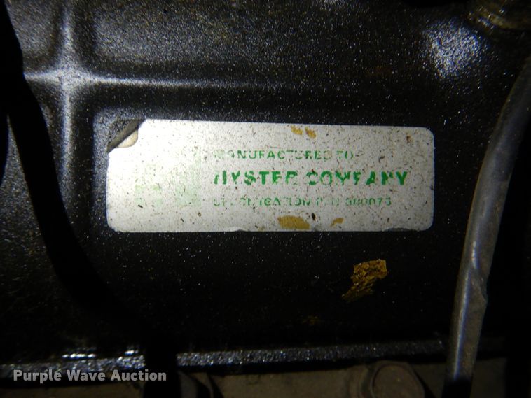 image for item HL9481 1989 Hyster S40XL  warehouse forklift