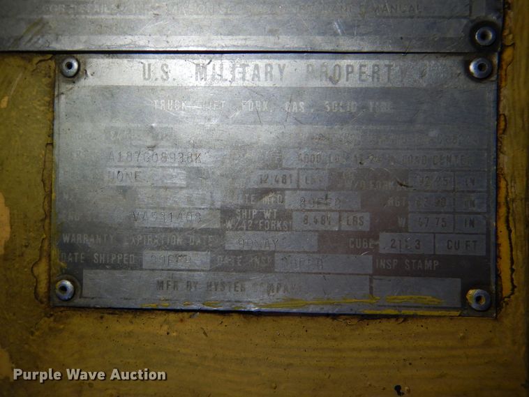 image for item HL9481 1989 Hyster S40XL  warehouse forklift