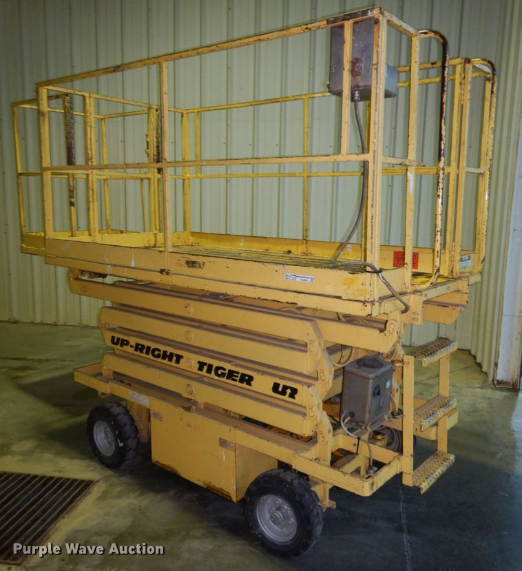 image for item HL9482 Up Right Tiger  scissor lift