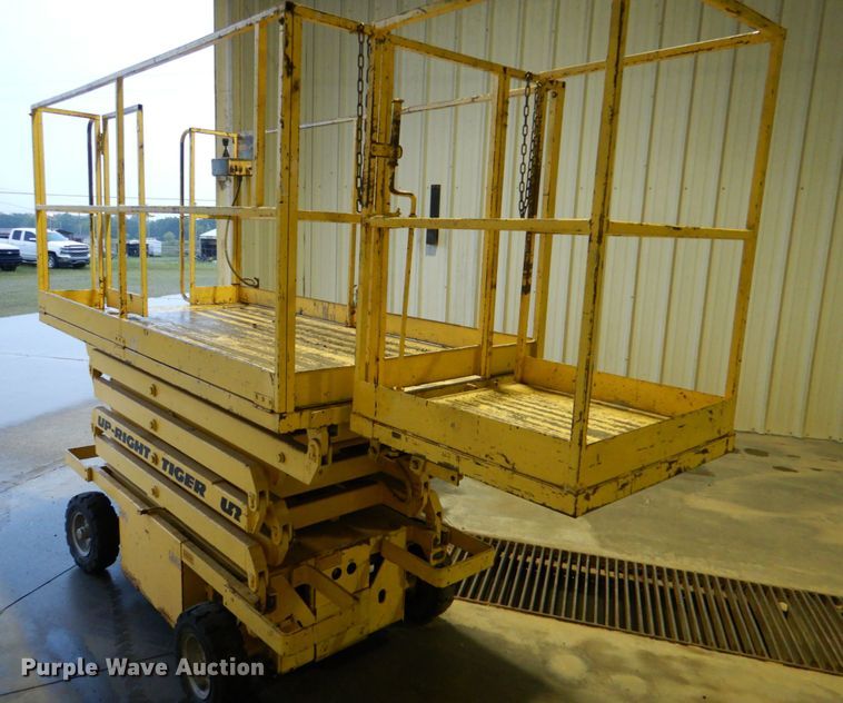 image for item HL9482 Up Right Tiger  scissor lift